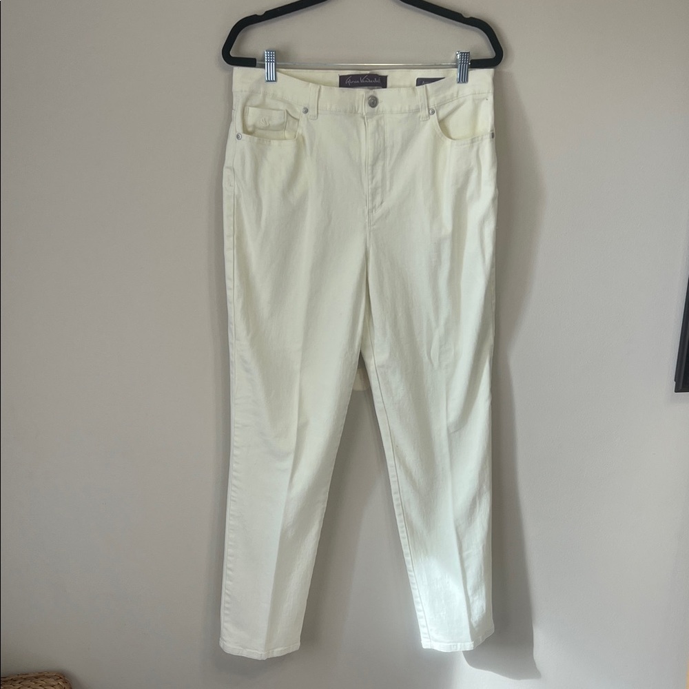 Gloria Vanderbilt Ivory Trousers